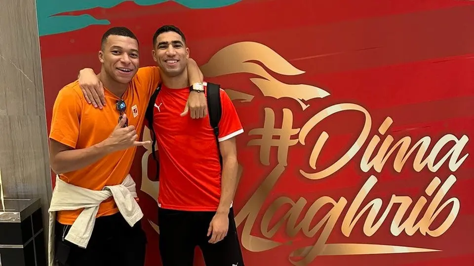 Kylian Mbappé felicitó a Hakimi tras la clasificación de Marruecos