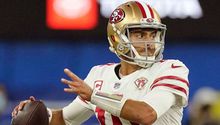 NFL: Jimmy Garoppolo acordó reestructuración contractual y se mantendrá en los 49ers