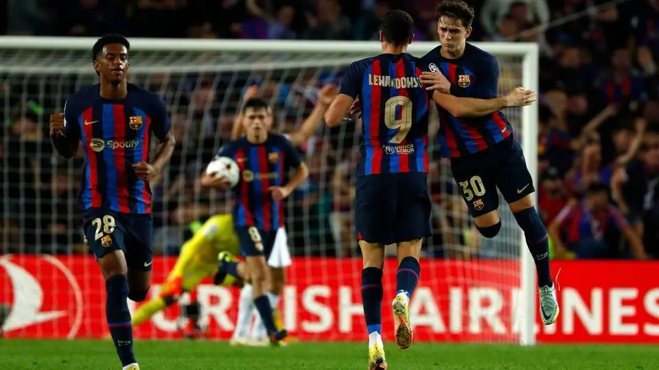 Barcelona: Empató con el Inter en 'feria de goles' y complica su pase a Octavos
