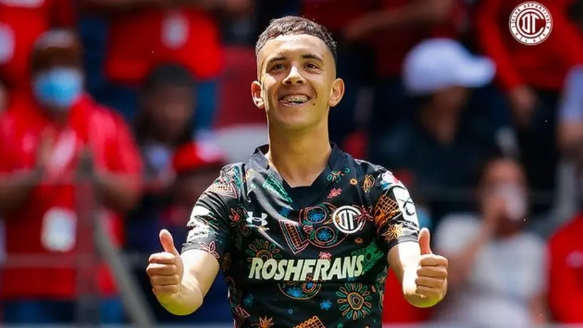 Toluca estrenó su tercer uniforme alusivo al Día de Muertos en la goleada ante Querétaro