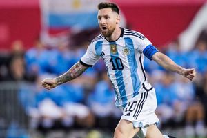 ¿Cuánto cuesta la estampa Panini de Messi en Argentina y en México?
