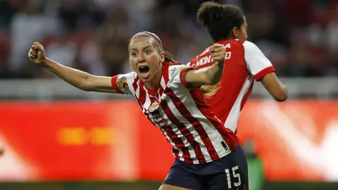Liga MX Femenil: Chivas rescató empate ante América con agónico gol de 'Cheli' Torres