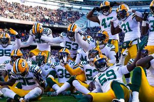 NFL: Packers vencen a Bears y Aaron Rodgers continúa su dominio contra Chicago