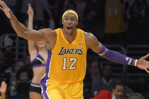 Dwight Howard realizó un 'tryout' para WWE
