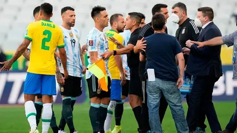 Brasil vs Argentina, partido pendiente de la Eliminatoria, fue suspendido definitivamente