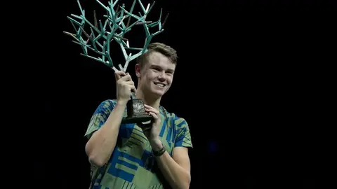 Holger Rune: Logró destronar a Novak Djokovic en el París-Bercy