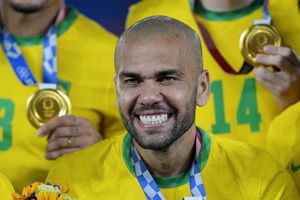 Dani Alves: Claudia Sheinbaum y Marcelo Ebrard dieron bienvenida al brasileño