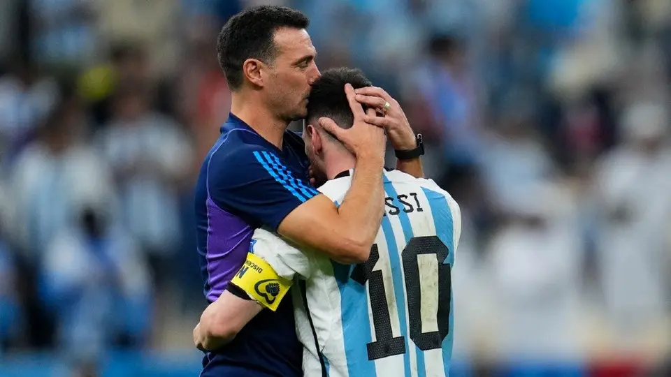 Scaloni tras victoria de Argentina: 'Cuántas pruebas de carácter dimos ya en este Mundial'