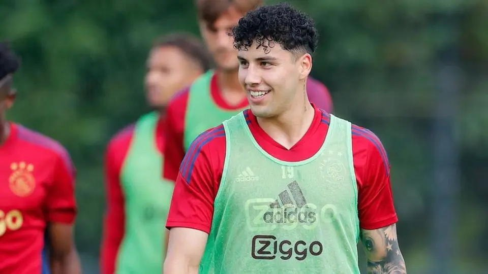 Jorge Sánchez: No jugará por lesión con el Ajax el domingo