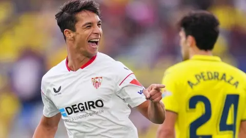 LaLiga: Villarreal y Sevilla repartieron unidades en juego marcado por el VAR