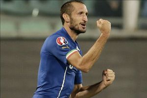 Chiellini reveló fórmula para 'ligar' mujeres a pesar de ser 'más feo que el hambre'