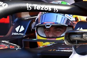 Checo Pérez: 'Me sentí mejor con el neumático medio, pero no para el reinicio en el safety car'