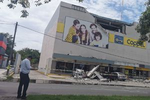 Sismo: AMLO confirmó una muerte en Colima por caída de una barda