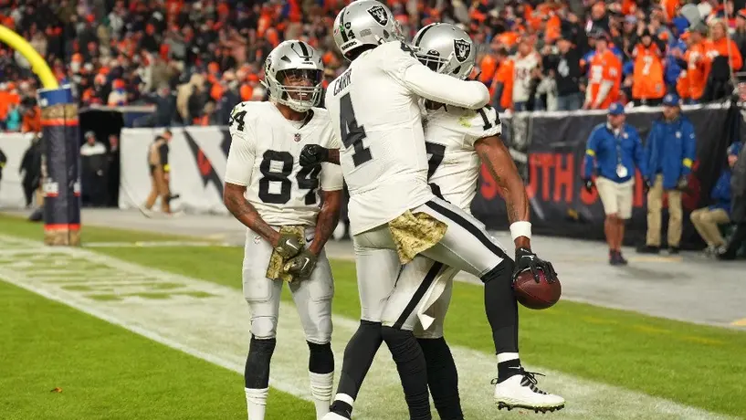 NFL: Raiders supera en tiempo extra a Broncos