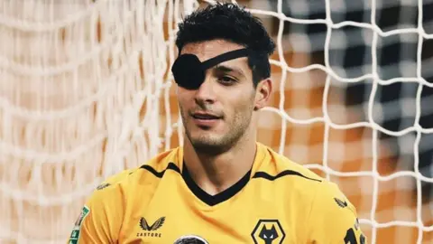 Raúl Jiménez: Reveló que viene más festejos como el de 'pirata'