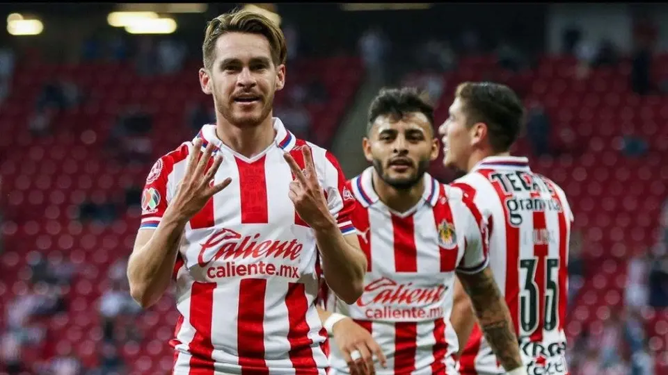 Chivas: Procura no abrir la cartera y seguirán con el intercambio de jugadores