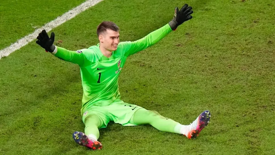 Qatar 2022: Dominik Livakovic, el primer arquero en parar los primeros dos penales en Mundiales