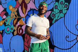 Le'Veon Bell, ex jugador de la NFL, debutará en boxeo ante Uriah Hall