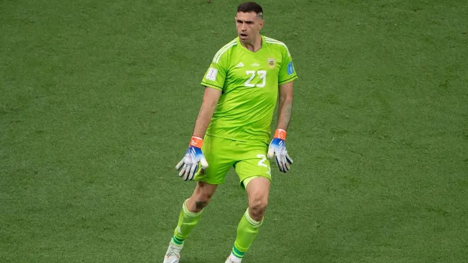 Dibu Martínez se burla tras ganar la Final: "Un minuto de silencio para Mbappé que está muerto"