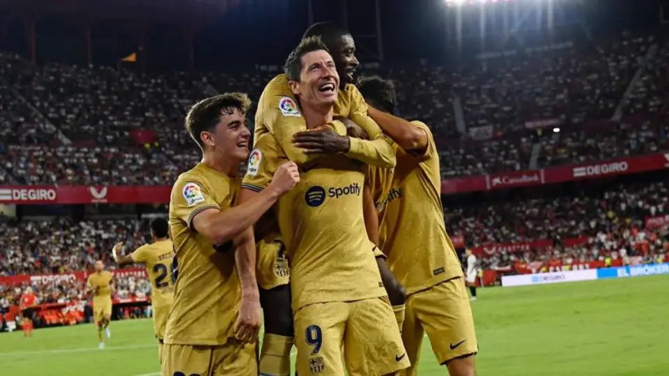 Barcelona: Aplastó al Sevilla; Lewandowski volvió a marcar