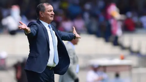 Enrique Meza criticó número de extranjeros en la Liga MX: '¿En dónde dejamos a los mexicanos?'