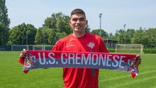 Johan Vásquez: Cantó ‘Despacito’ en la Pretemporada del Cremonese
