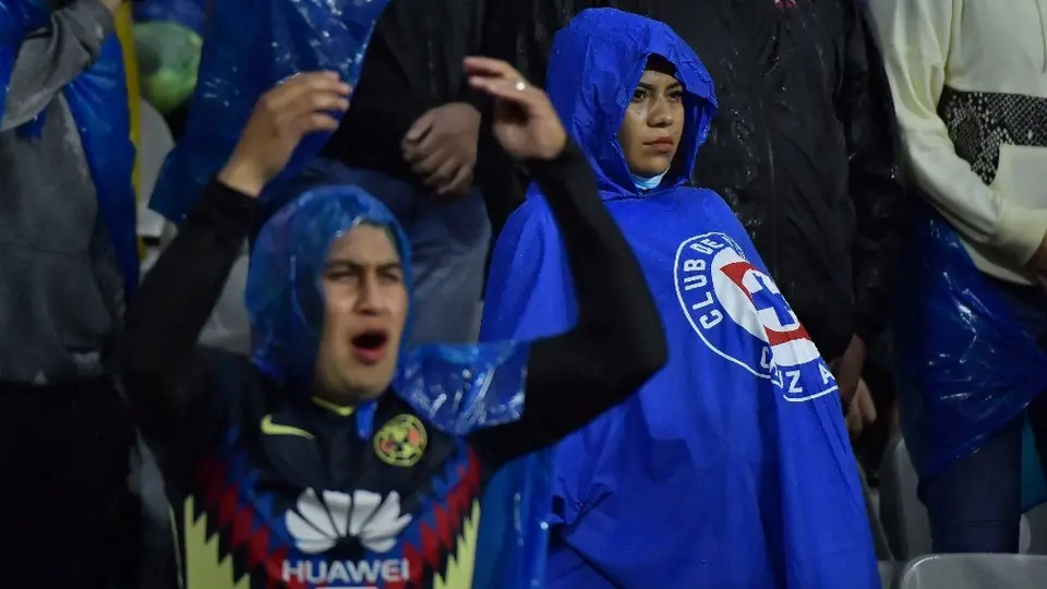 Cruz Azul: Aficionado vivió un momento frustrante en el Azteca durante la goleada de América