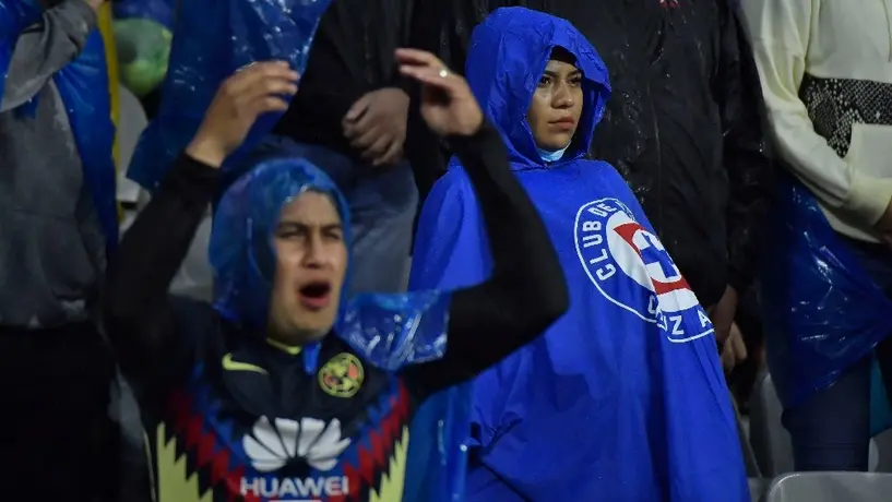 Cruz Azul: Aficionado vivió un momento frustrante en el Azteca durante la goleada de América