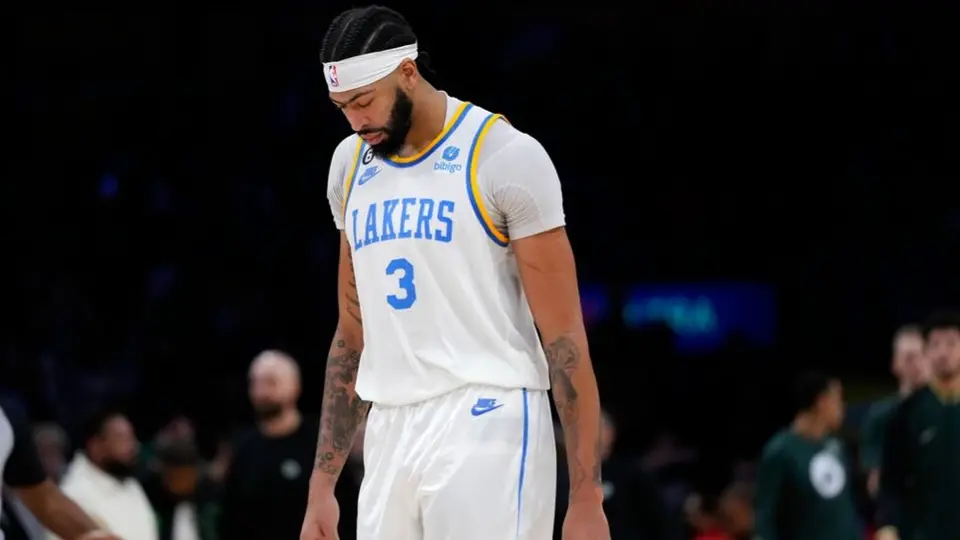 NBA: Davis fuera con los Lakers por tiempo indefinido por lesión