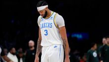 NBA: Davis fuera con los Lakers por tiempo indefinido por lesión