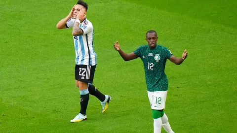 Argentina vs Arabia Saudita: VAR anuló tres goles a la Albiceleste en el 1T y evitó goleada