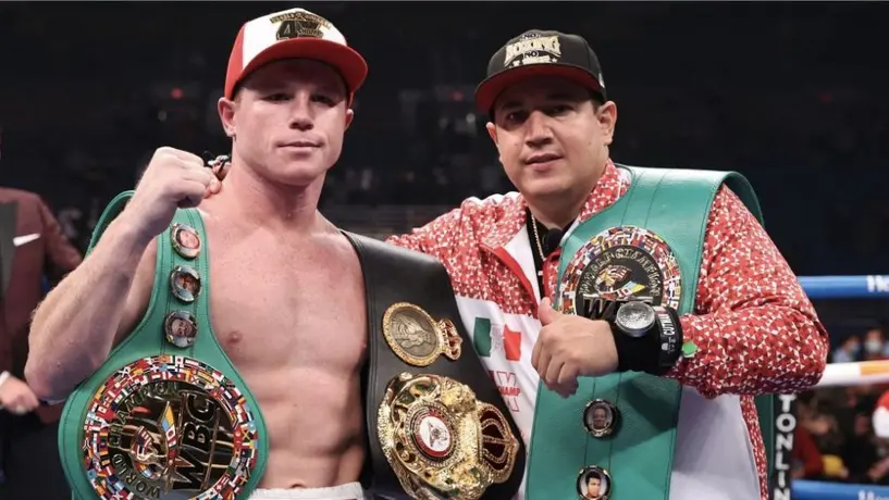 Óscar de la Hoya sugiere a Canelo sobre Eddy Reynoso: 'Quizá deba buscarse otro entrenador'