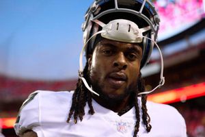 NFL: Davante Adams será castigado por empujar a un camarógrafo