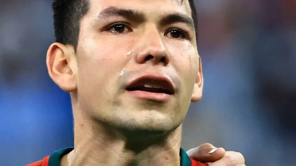Argentina vs México: Chucky Lozano, con lágrimas en el rostro durante Himno Nacional