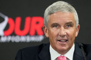 PGA: Se comprometió junto a golfistas a calendario de 20 torneos