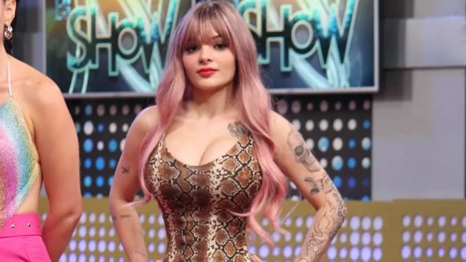 Karely Ruiz aceptó que ha salido con famosos: ‘Salí con un jugador de Monterrey’