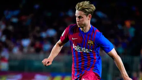 Barcelona: Laporta advierte que Frenkie de Jong "no está en venta"
