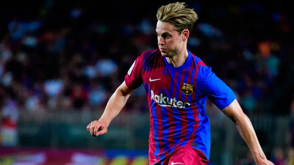 Barcelona: Laporta advierte que Frenkie de Jong "no está en venta"