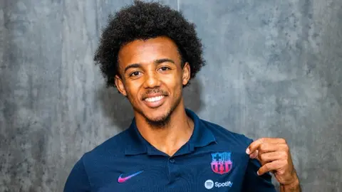 Barcelona superó los 158 millones de euros en fichajes; club más comprador en Europa