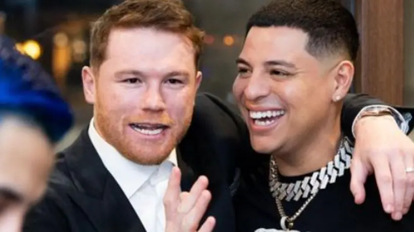 Afirman que Canelo Álvarez corrió a Grupo Firme y Carín León de los XV años de su hija