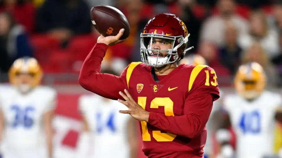 Caleb Williams, QB de la USC, es el 'MVP' al recibir el Trofeo Heisman 2022