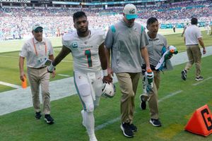 Dolphins: NFL y Asociación de Jugadores revisarán regreso de Tua Tagovailoa tras sufrir un golpe