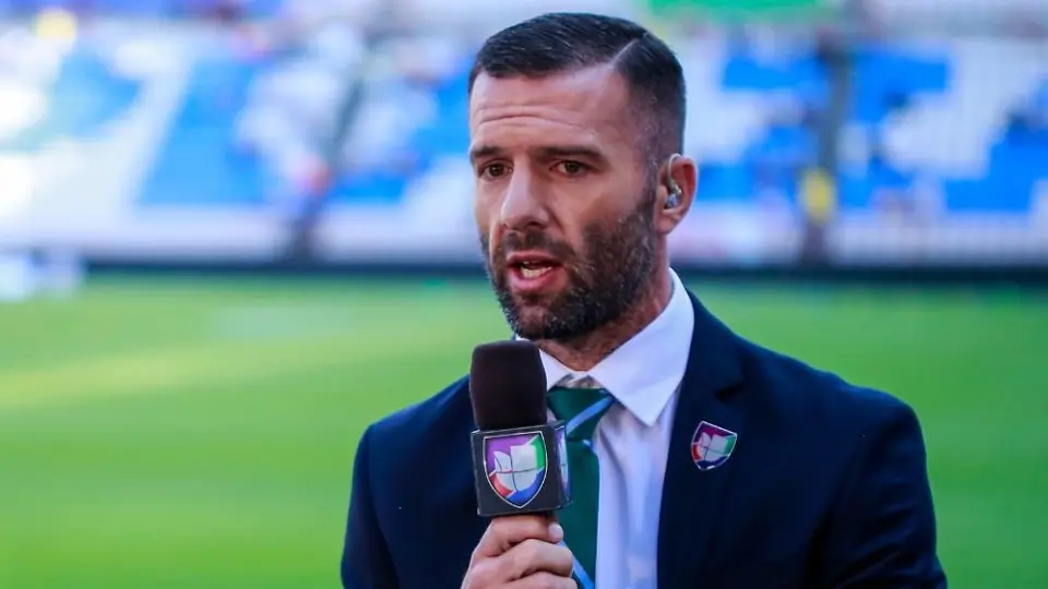 Tito Villa: Fanático confundió al exjugador con Edgar Méndez y lo tachó de 'sangrón'
