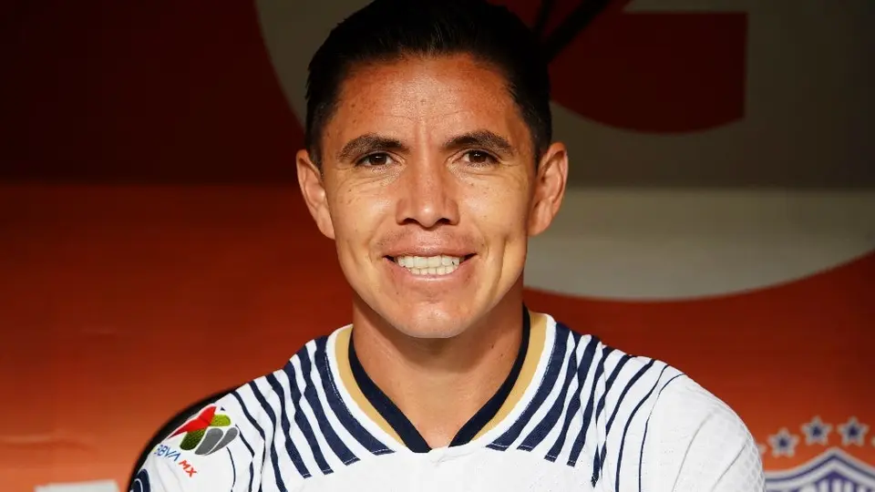 Velarde: 'Pumas aparece a nivel internacional, el que Dani Alves esté con nosotros es un sueño'