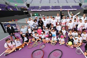 WTA 100 Guadalajara: Fernanda Contreras y Bouzkova convivieron con niños en el Kids Day