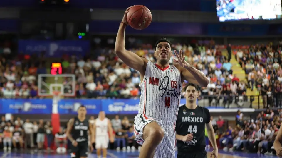 Gustavo Ayón: Se despidió del basquetbol profesional en partido ante la Selección Mexicana