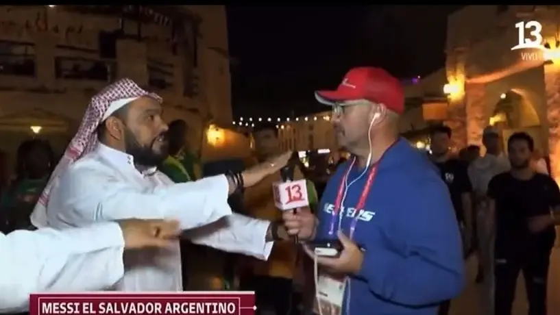 Qatar 2022: Épico trolleo de dos aficionados mexicanos a un periodista argentino