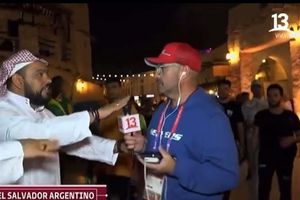 Qatar 2022: Épico trolleo de dos aficionados mexicanos a un periodista argentino