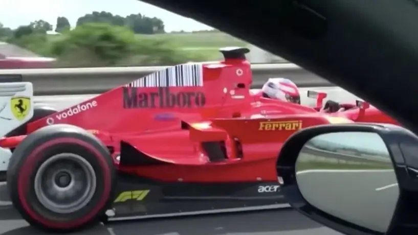 Automóvil de F2, captado en autopista de República Checa