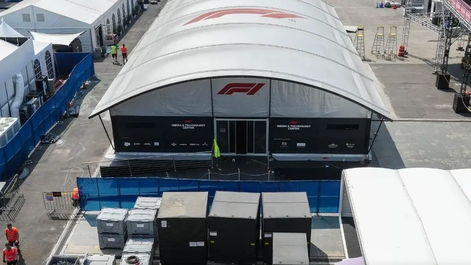 Fórmula 1: Más de 50 toneladas para darle inicio al Gran Premio de México